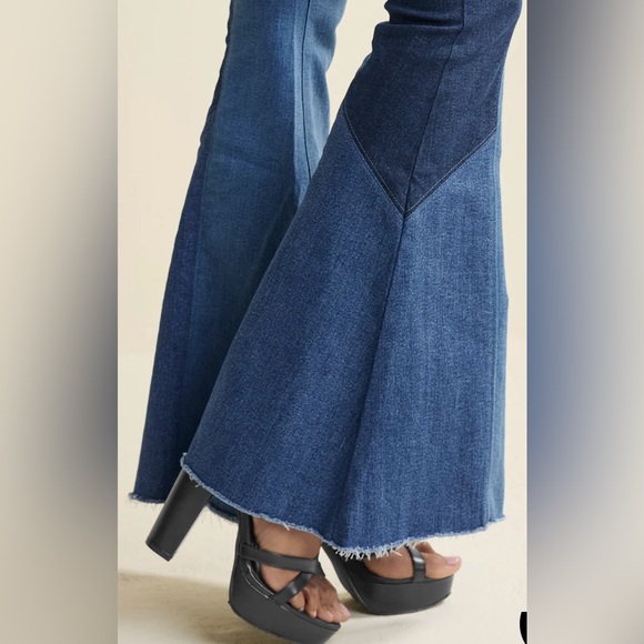 NEW Vintage Style Flare Jeans - Picture 3 of 14